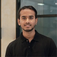 Shreyas Hr