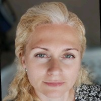 Olena Hyenveux
