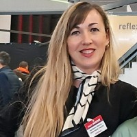 Julie KURSUN