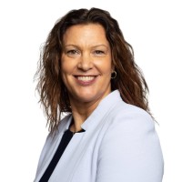 Tracy Ryan FCIM, FCMI