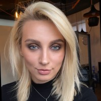 Алина Ли