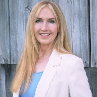 Maura Snabes, Esq., CES, CLTP, NTP