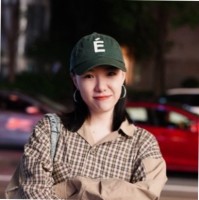 Chenxu Hu
