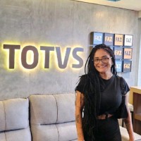 Tainá Castilho