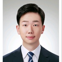 손홍욱