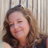 Lisa Knabach