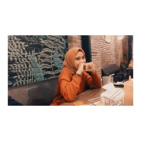 Jeni Dwi W