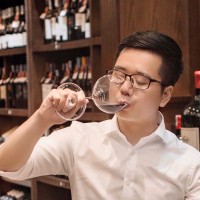 Hiếu Nguyễn