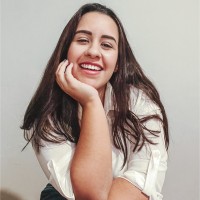 Lívia Azevedo