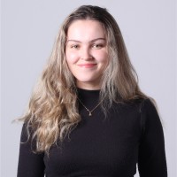 Maria Laura Posada Cezario De Souza