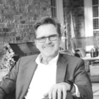 Dean Phillips
