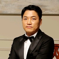 Bokkyu Lee