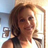 Julie Custer