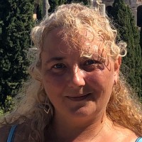 Sarah Detchepare