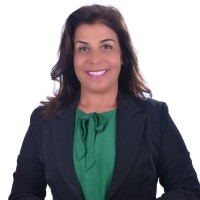 Flávia Pereira