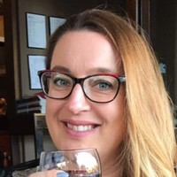 Claire Dodds