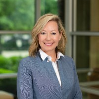 Kerri Thompson, Mba