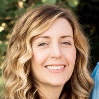 Julie Wallace