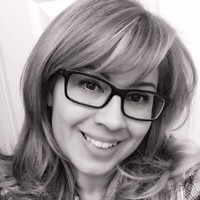 Denise Viveiros