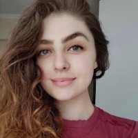 Büşra K.