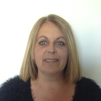 Lesley Robinson