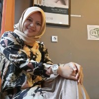 Anisa Nurkomarasari S
