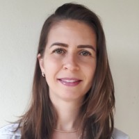 Raquel Zardin Caldeira