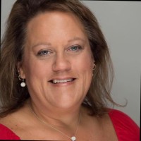 Kristine Stell