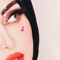 نوال العنزي