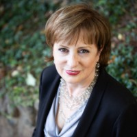 Cynthia Gregory, MFA, PCC