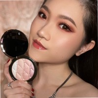Kelly Tsang