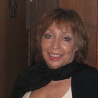Anita Holmes