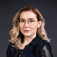 Julia Volz