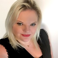 Amanda Searles