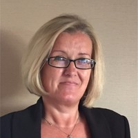 Tracey Stutt