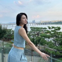 Janey L