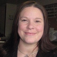 Julie Hills, Rn