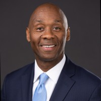 DeVone Holt