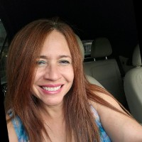 Laura Velez