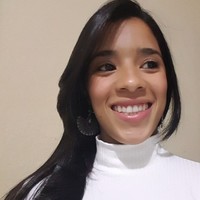 Jaqueline Oliveira