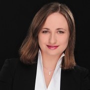 Dr. Svenja Hillebrandt