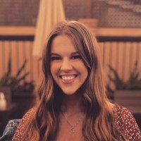 Kayla Middling