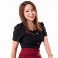 Esther Tsang