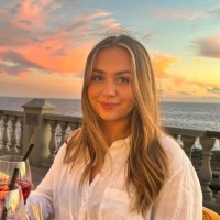 Beth Holmes