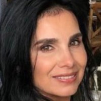 Magda Camacho Traslaviña