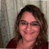 Suzy Lynn