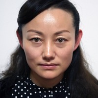 罗利君