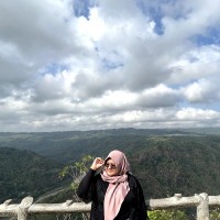 Laras Anggit Kinanti