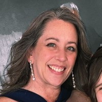 Colleen Van Hennik