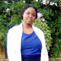Solange Nzayihimbaza